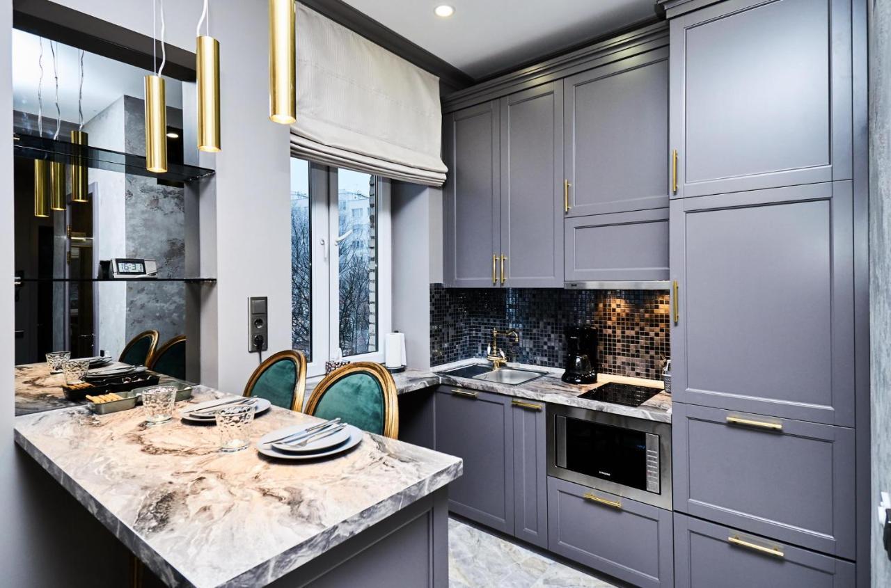 So Luxury Apartment In The Heart Of Minsk Near Circus Buitenkant foto
